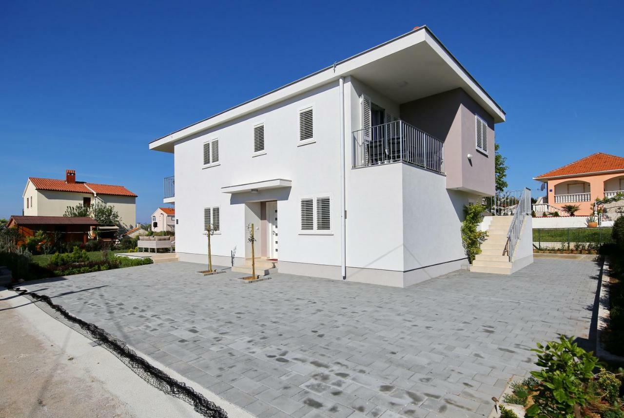 Valadar Apartments Privlaka  Bagian luar foto